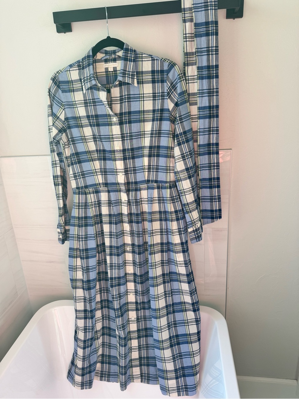 ANN MASHBURN Plaid Dress - Picture 3 of 7